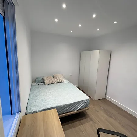 G-rooms منزل للإقامة لقنت