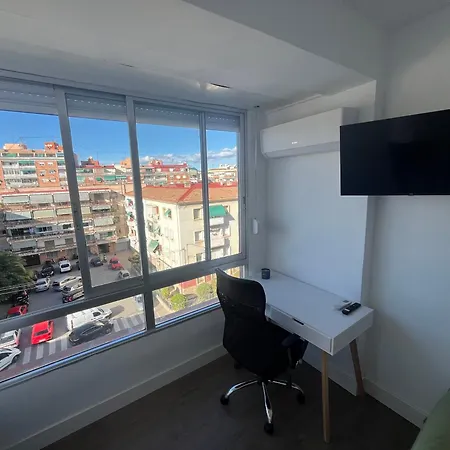 G-rooms *